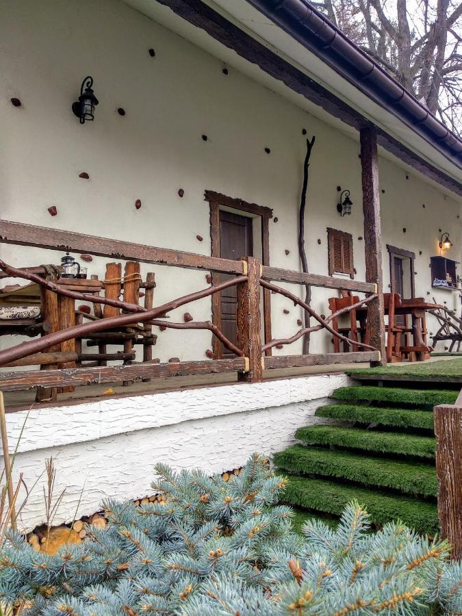 Panorama Hotel & Spa Chernivtsi Exterior photo